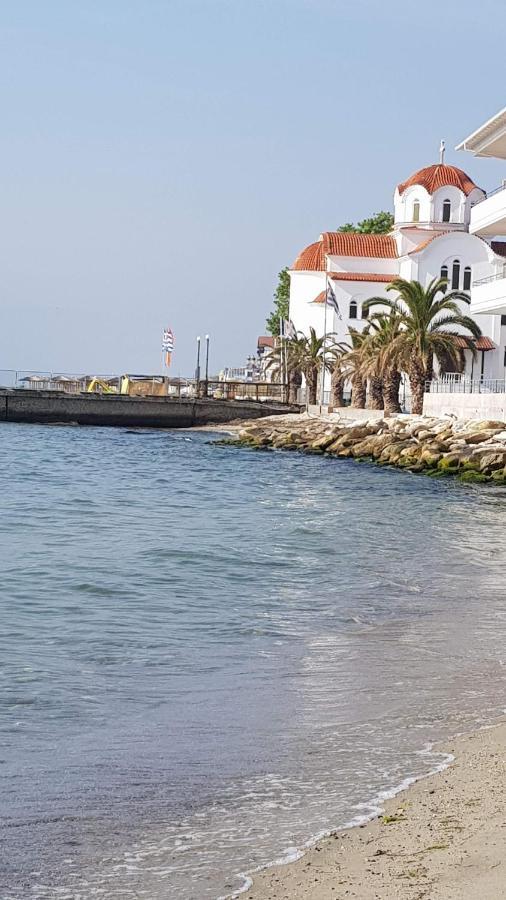 D&B Apartment 3 Paralia Katerinis Exterior photo